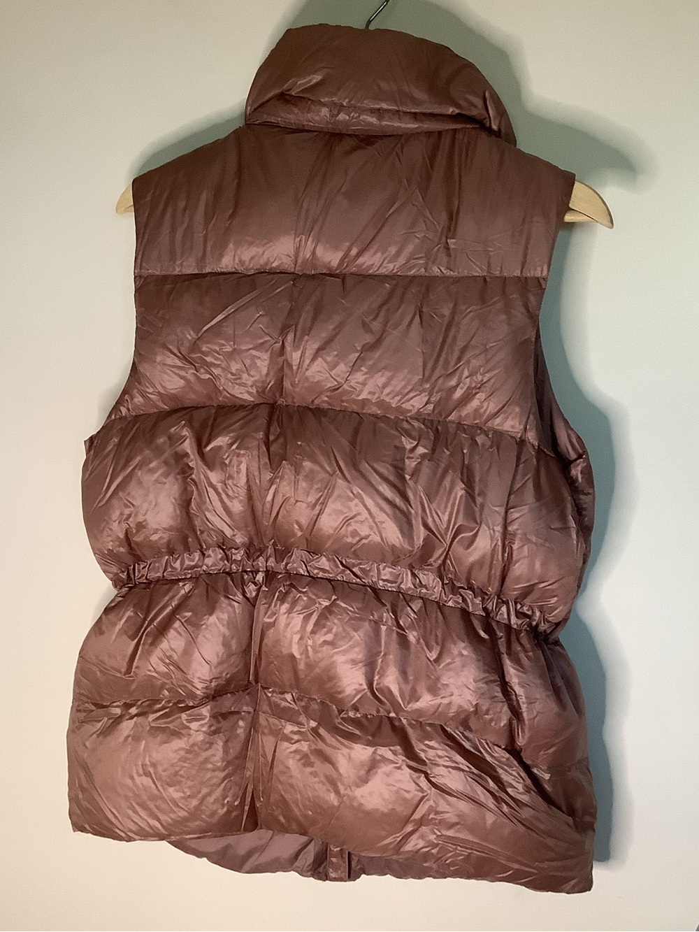 Athleta Lofty Goose Down Puffer Vest Dogwood Mauve Medium - Picture 4 of 6